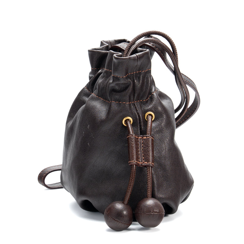 Drawstring Bucket Bag Horsehide Leather Shoulder Bag with Wooden Bead &amp; Magnetic Snap