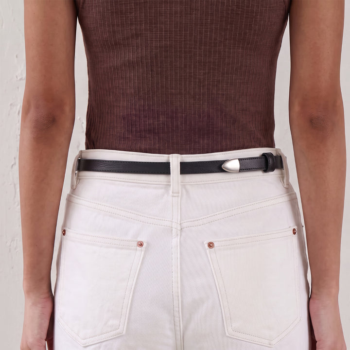 Cinturón de mujer de colección sencilla de piel curtida vegetal