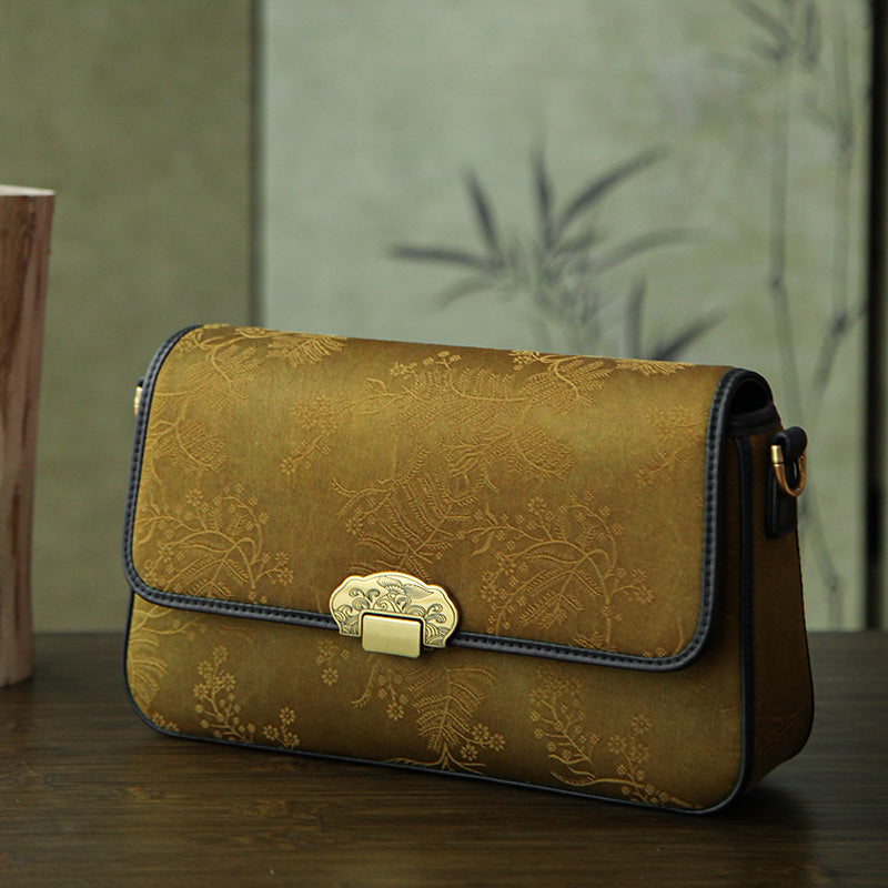 Xiangyunsha Silk Clutch Bag in Gold Chinoiserie with Detachable Strap