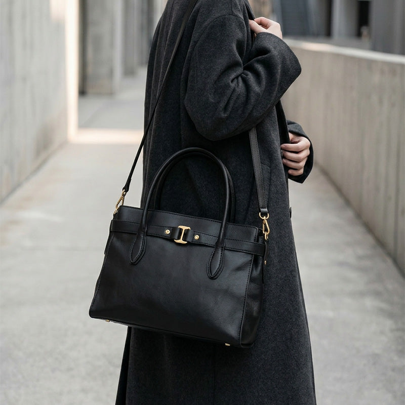 Sac bandoulière classique en cuir de vachette pour femme, idéal pour les affaires