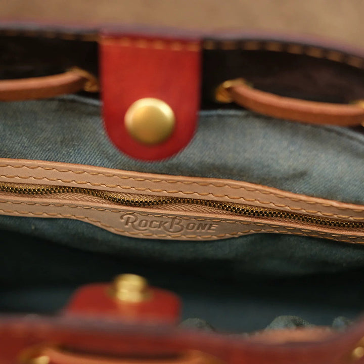 Shoulder Bag Vegetable-Tanned Leather with Hand-Carved Squirrel Motif