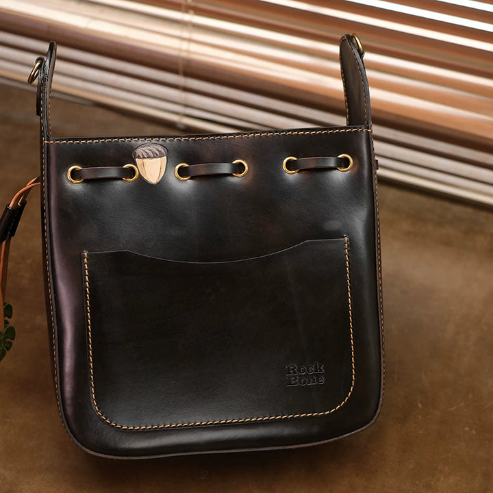 Shoulder Bag Vegetable-Tanned Leather with Hand-Carved Squirrel Motif