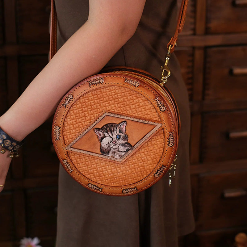 Round Crossbody Bag Vegetable Tanned Leather Hand-Tooled Cat Small Zip Purse