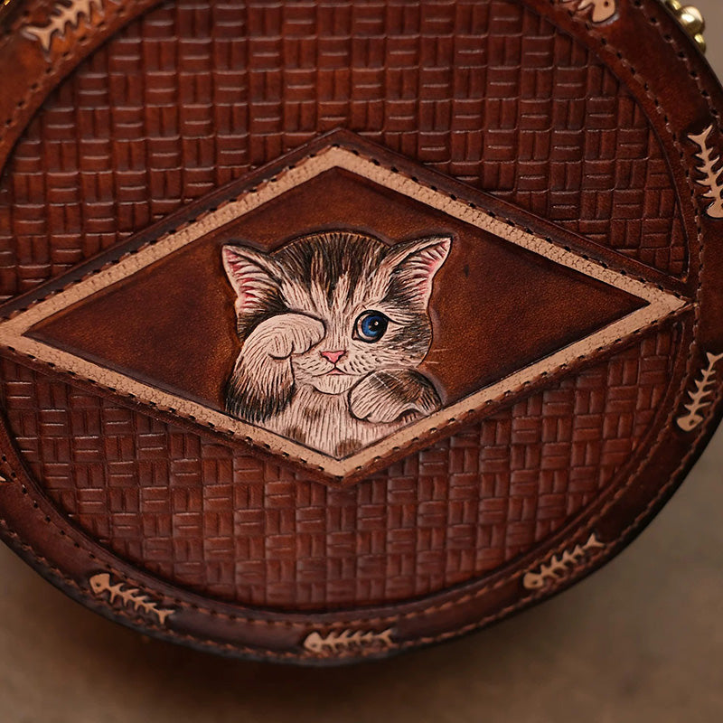 Round Crossbody Bag Vegetable Tanned Leather Hand-Tooled Cat Small Zip Purse