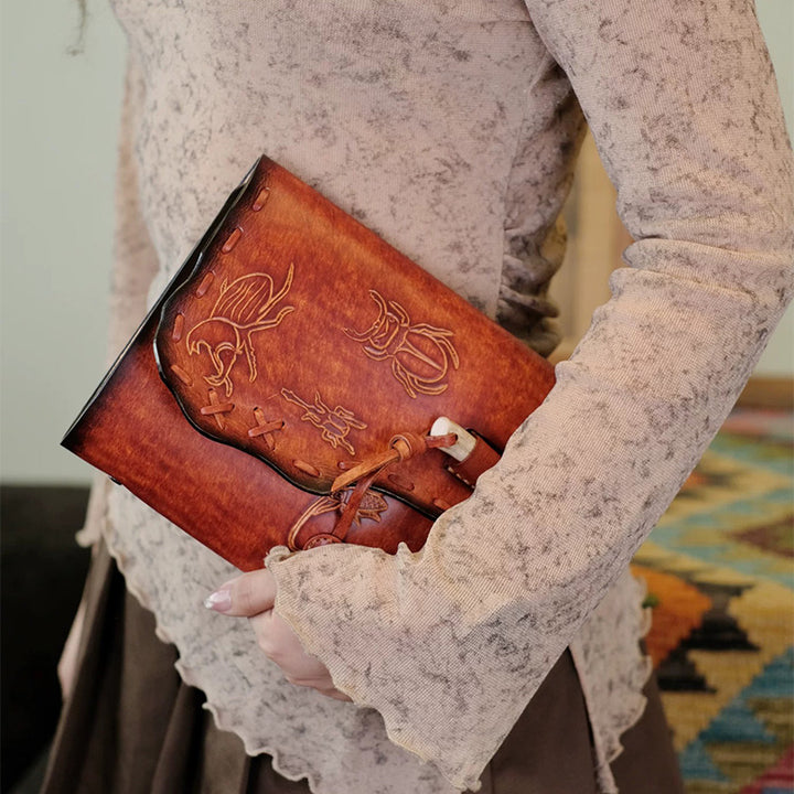 Refillable Journal in Vegetable-Tanned Leather with Beetle Motifs and A5 Ring Binder