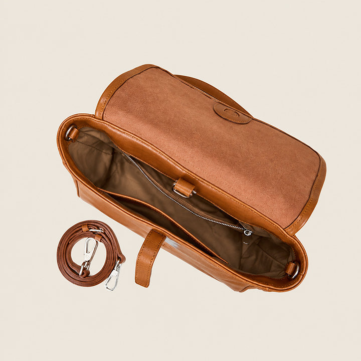 Vegetable Tanned Leather Shoulder Bag with Classic Flap