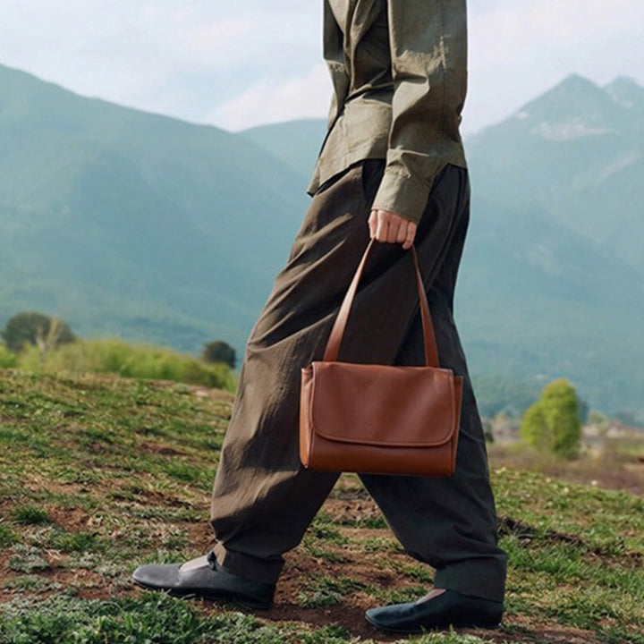 Vegetable Tanned Leather Shoulder Bag with Classic Flap