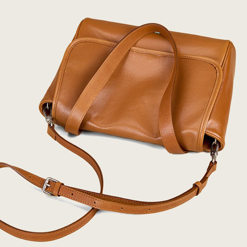 Vegetable Tanned Leather Shoulder Bag with Classic Flap