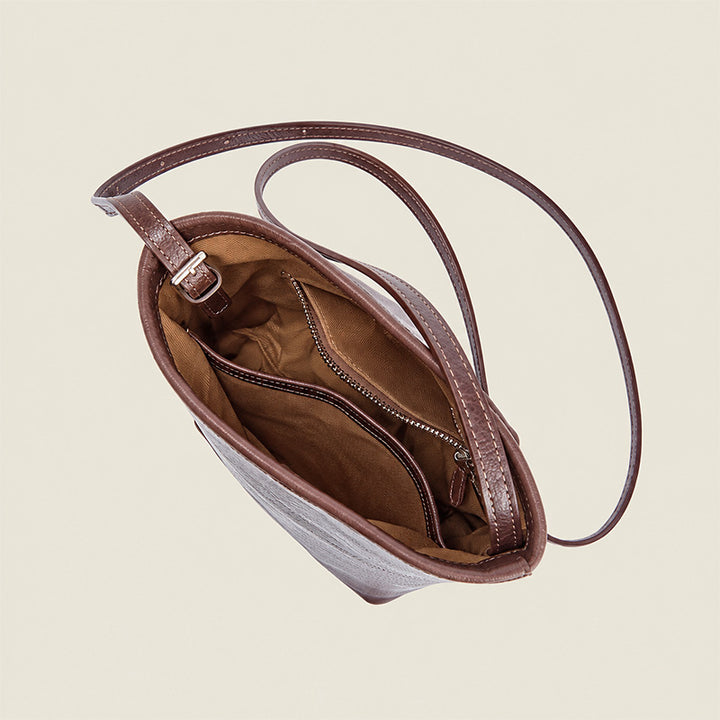 Small Leather Crossbody Bag with Minimalist Design and Adjustable Strap