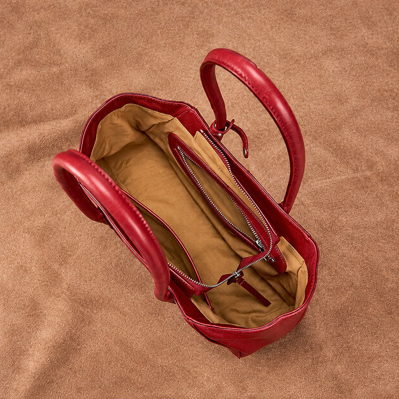 East-West Vegetable Tanned Leather Shoulder Bag with Zipper