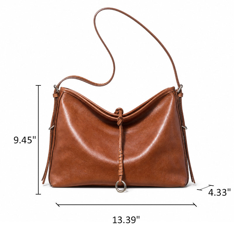 Leather Hobo Bag in Vegetable-Tanned Leather with Vintage Slouchy Style