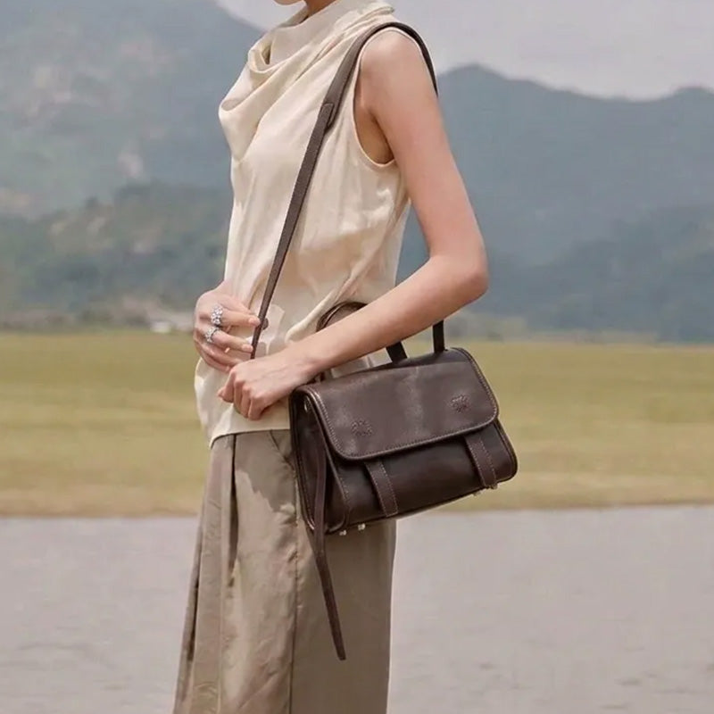 Vintage Leather Crossbody Satchel with Classic Flap Design