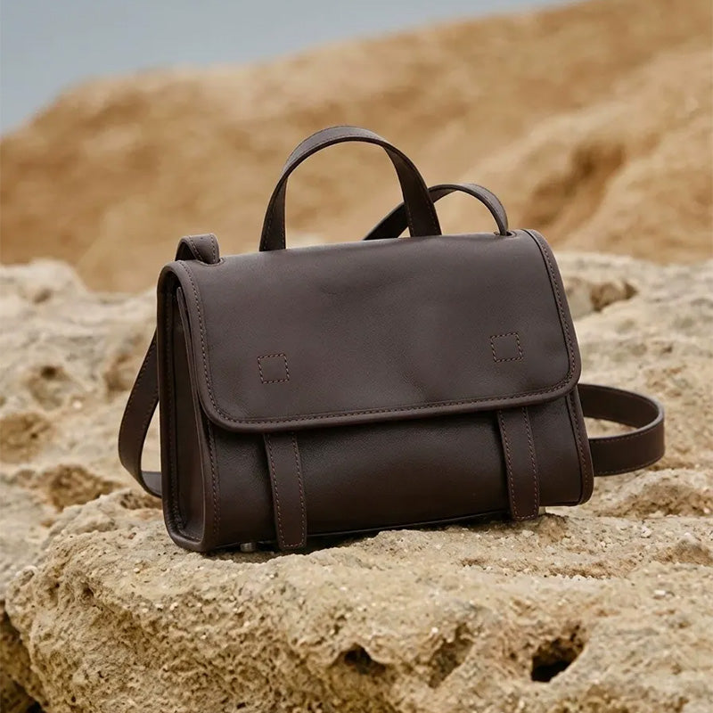 Vintage Leather Crossbody Satchel with Classic Flap Design