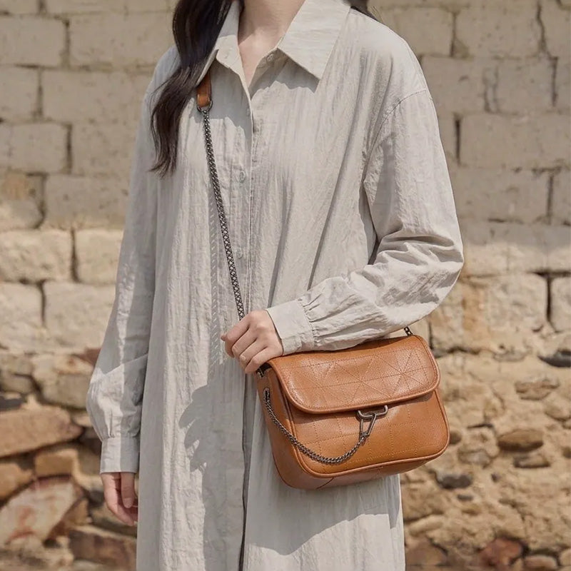 Dwarves Flap Shoulder Bag with Chain Strap in Top-Grain Leather