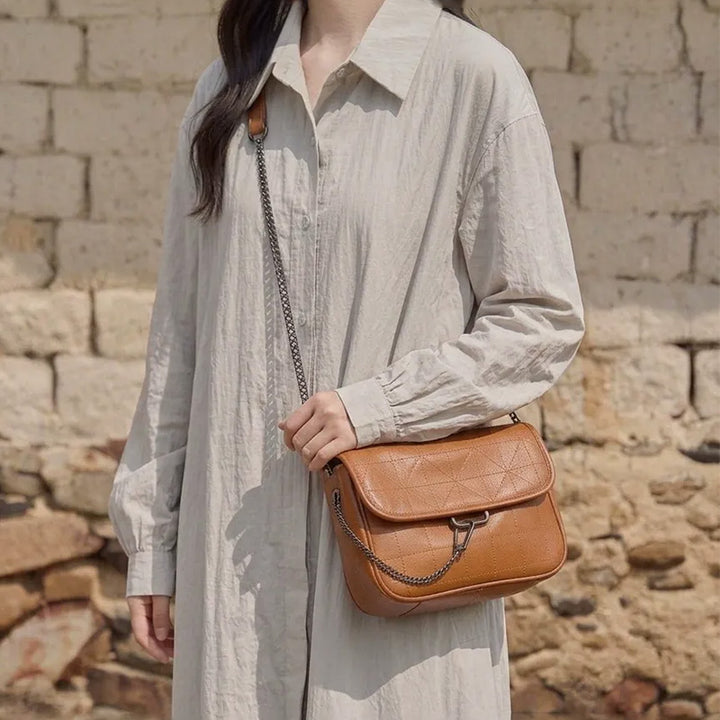 Dwarves Flap Shoulder Bag with Chain Strap in Top-Grain Leather