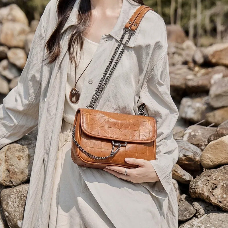 Dwarves Flap Shoulder Bag with Chain Strap in Top-Grain Leather