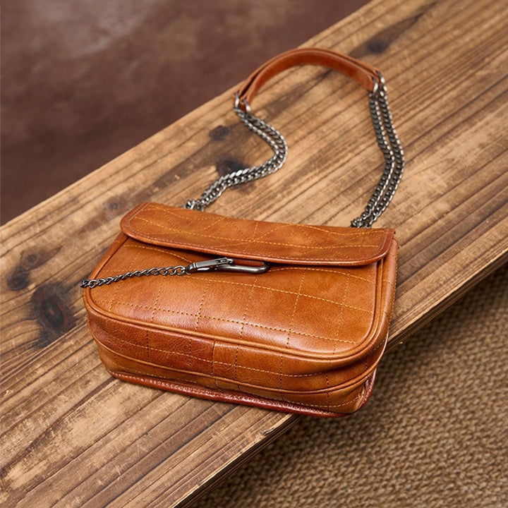 Dwarves Flap Shoulder Bag with Chain Strap in Top-Grain Leather