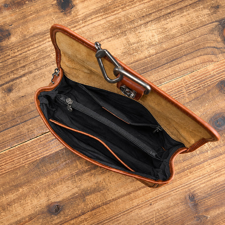 Dwarves Flap Shoulder Bag with Chain Strap in Top-Grain Leather