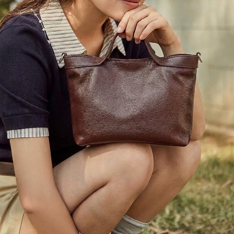 Dwarves Top Handle Tote with Zip Divider in Vegetable-Tanned Leather