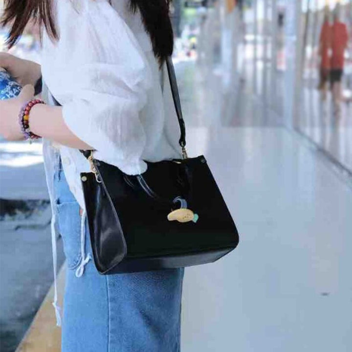 d1002b-4 Accessories Black 