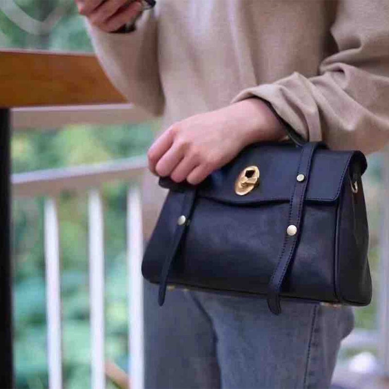 d1138b-1 Accessories Black 