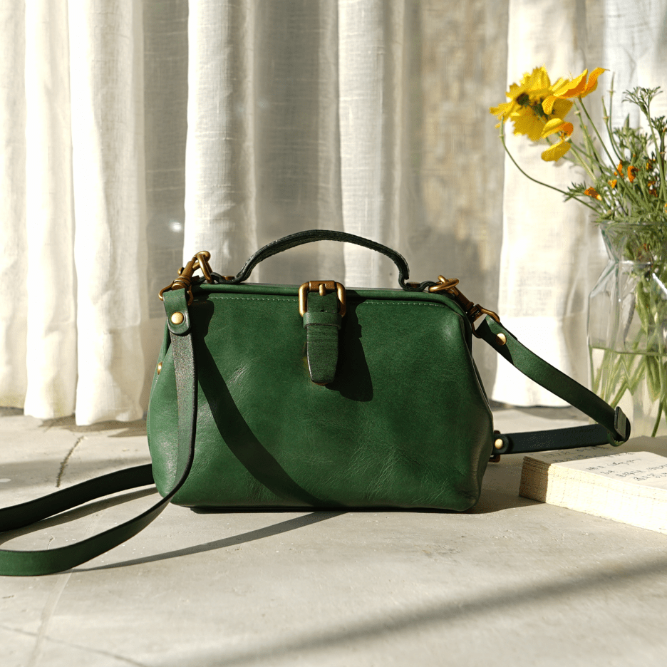 d1224b-2 Accessories Green 