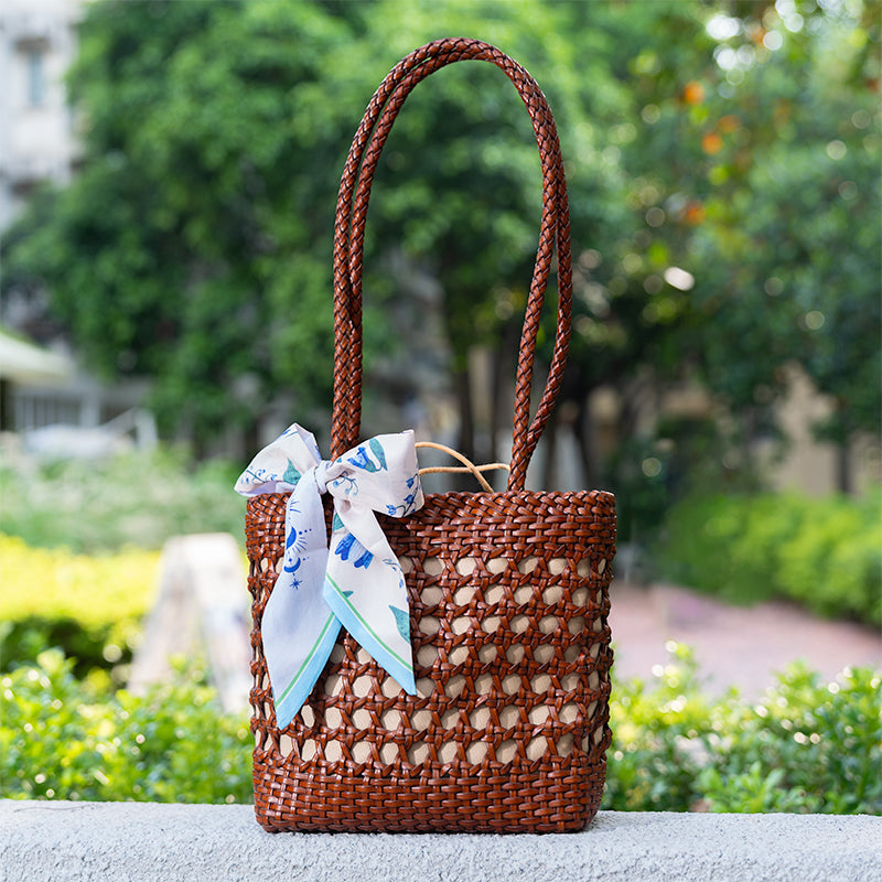 Woven Leather Bucket Bag for Women Handmade Cowhide Drawstring Shoulder Bag