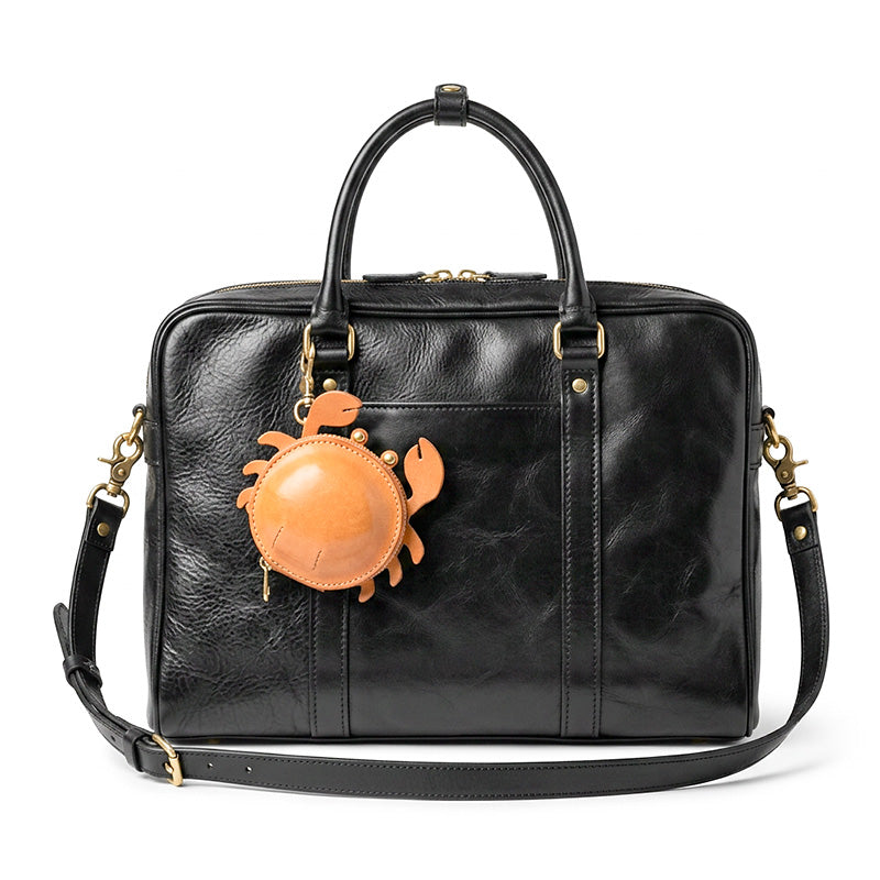 Vegetable tanned leather Boston bag with full-length zip and dual handles, leather weekender duffel in black
